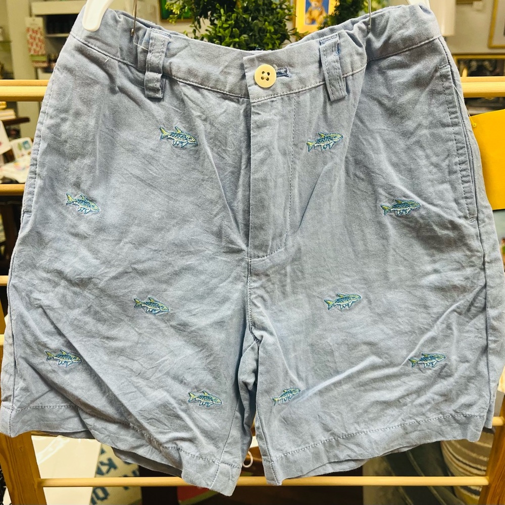 Vineyard Vines shorts